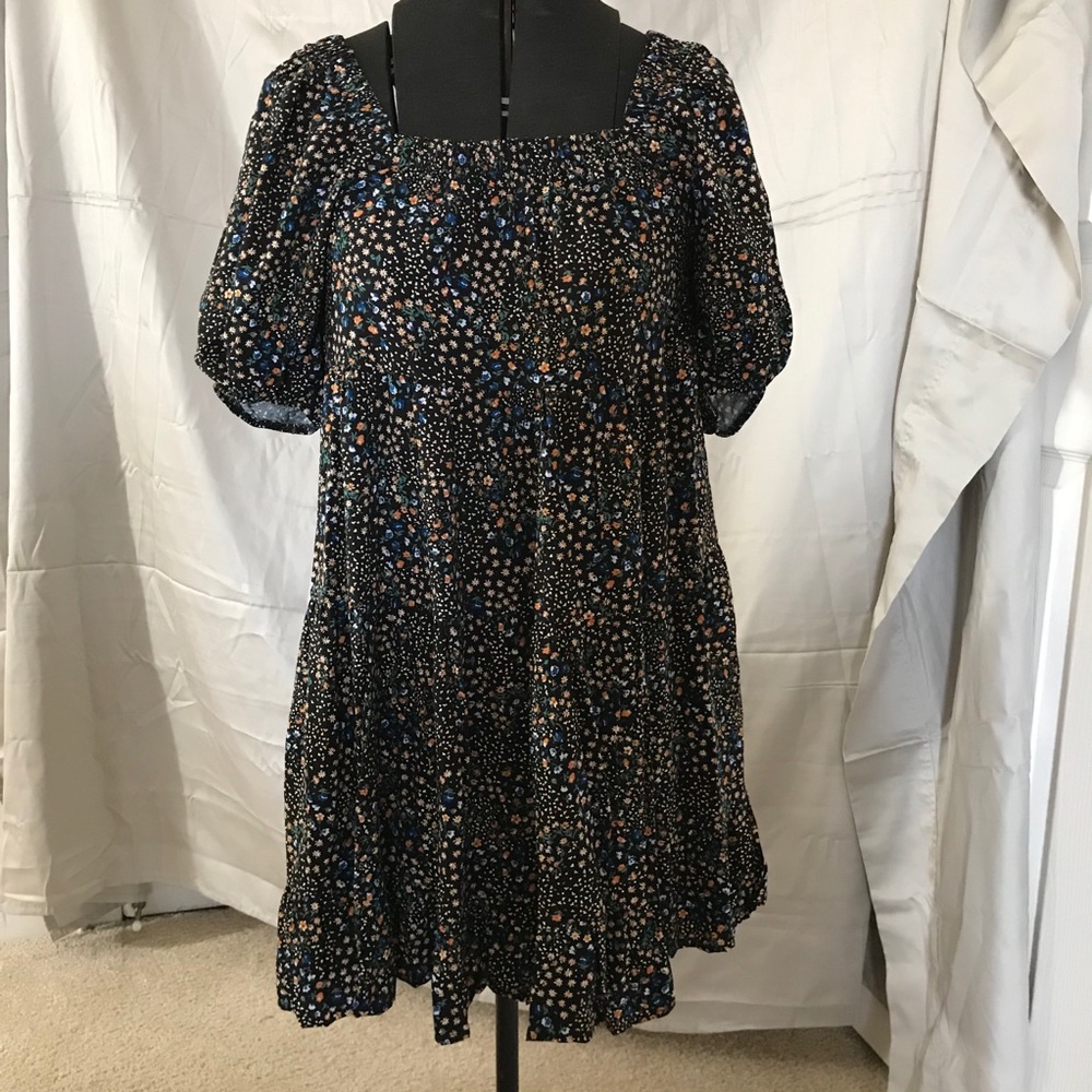 Floral Puffy Sleeve Dress / wild fable / L